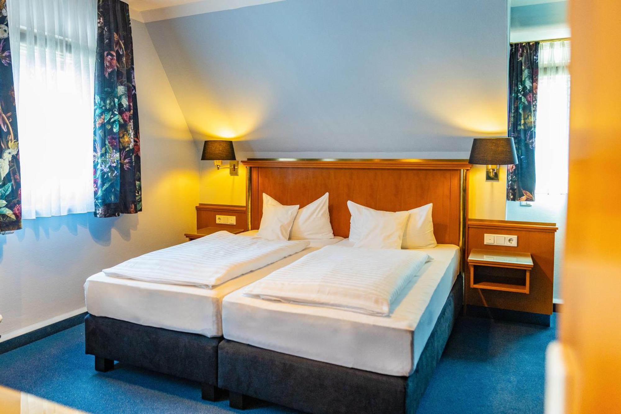 Boutique Hotel Bundschuh 3 Sterne Superior Lohr Екстериор снимка